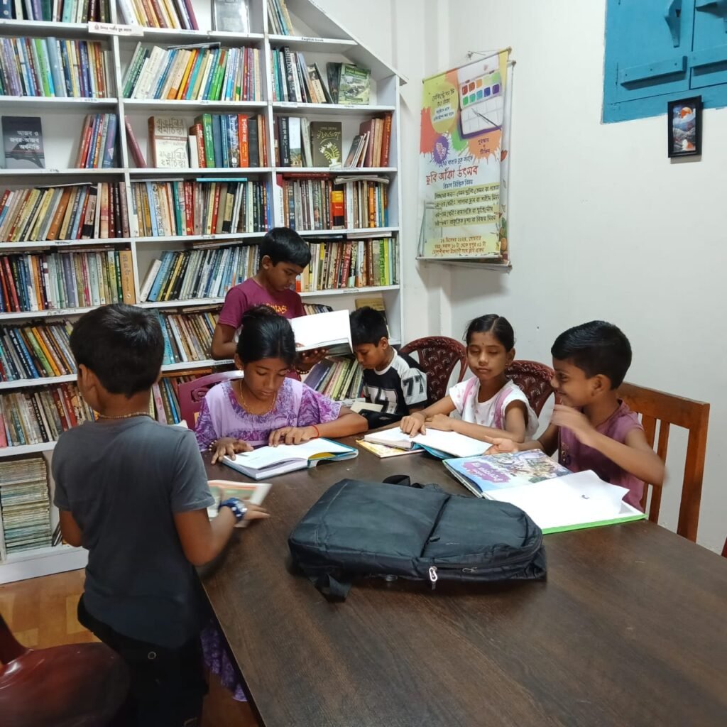 শিশুদের বইপড়া